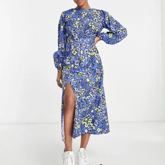 knee length dresses for ladies Blue Flowers on Navy Mona Midi Dress